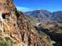 Der Colca Canyon erstreckt sich auf etwa 100 Kilometern und ist bis zu 3400 Meter tief. Foto: Getty Images