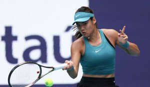 Emma Raducanu dumped out of Miami Open in first round with loss to Bianca Andreescu