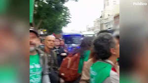 Cordón policial en la protesta de los docentes contra Ayuso