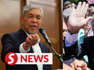 Deputy Prime Minister Datuk Seri Dr Ahmad Zahid Hamidi said he would leave it to the Malaysian Anti-Corruption Commission (MACC) to investigate the graft allegations against Tan Sri Muhyiddin Yassin.Ahmad Zahid said that on Saturday (May 27) when asked to comment about the Perikatan Nasional chairman’s intention to sue against anyone, including the Prime Minister and Deputy Prime Minister who alleged that Perikatan had received funds from gaming companies to cover campaigning costs during the 15th General Election (GE15).Read more at https://shorturl.at/mpqY2WATCH MORE: https://thestartv.com/c/newsSUBSCRIBE: https://cutt.ly/TheStarLIKE: https://fb.com/TheStarOnline