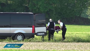 Sauerlach: 19-Jährige tot auf Feldweg gefunden - Polizei vermutet Beziehungstat