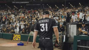 White Sox pitcher Liam Hendriks gets standing ovation in return to mound after bout with cancer