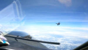 „Unnötig aggressiv": Chinesischer Kampfjet fängt US-Flugzeug ab