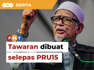 Presiden PAS, Abdul Hadi Awang menjelaskan tawaran kepada partinya untuk menyertai kerajaan perpaduan diterima selepas PRU15.Free Malaysia Today is an independent, bi-lingual news portal with a focus on Malaysian current affairs. Subscribe to our channel - http://bit.ly/2Qo08ry ------------------------------------------------------------------------------------------------------------------------------------------------------Check us out at https://www.freemalaysiatoday.comFollow FMT on Facebook: http://bit.ly/2Rn6xEVFollow FMT on Dailymotion: https://bit.ly/2WGITHMFollow FMT on Twitter: http://bit.ly/2OCwH8a Follow FMT on Instagram: https://bit.ly/2OKJbc6Follow FMT on TikTok : https://bit.ly/3cpbWKKFollow FMT Telegram - https://bit.ly/2VUfOrvFollow FMT LinkedIn - https://bit.ly/3B1e8lNFollow FMT Lifestyle on Instagram: https://bit.ly/39dBDbe------------------------------------------------------------------------------------------------------------------------------------------------------Download FMT News App:Google Play – http://bit.ly/2YSuV46App Store – https://apple.co/2HNH7gZHuawei AppGallery - https://bit.ly/2D2OpNP#FMTNews #PAS #AbdulHadiAwang #KerajaanPerpaduan #TuanIbrahimTuanMan
