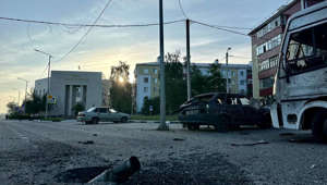 Uma rua de Shebekino, na região de Belgorod, danificada após bombardeamentos