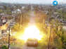 Il duello di tank è surreale: carro armato spara contro il nemico a Maryinka,ma attorno solo macerie