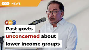 Prime Minister Anwar Ibrahim said more funds should go to small traders and hawkers, instead of spending billions on large-scale projects.Read More: https://www.freemalaysiatoday.com/category/nation/2023/06/03/unity-govt-concerned-about-lower-income-groups-unlike-predecessors-says-anwar/Laporan Lanjut: https://www.freemalaysiatoday.com/category/bahasa/tempatan/2023/06/03/kerajaan-perpaduan-lebih-prihatin-golongan-bawahan-kata-anwar/Free Malaysia Today is an independent, bi-lingual news portal with a focus on Malaysian current affairs. Subscribe to our channel - http://bit.ly/2Qo08ry ------------------------------------------------------------------------------------------------------------------------------------------------------Check us out at https://www.freemalaysiatoday.comFollow FMT on Facebook: http://bit.ly/2Rn6xEVFollow FMT on Dailymotion: https://bit.ly/2WGITHMFollow FMT on Twitter: http://bit.ly/2OCwH8a Follow FMT on Instagram: https://bit.ly/2OKJbc6Follow FMT on TikTok : https://bit.ly/3cpbWKKFollow FMT Telegram - https://bit.ly/2VUfOrvFollow FMT LinkedIn - https://bit.ly/3B1e8lNFollow FMT Lifestyle on Instagram: https://bit.ly/39dBDbe------------------------------------------------------------------------------------------------------------------------------------------------------Download FMT News App:Google Play – http://bit.ly/2YSuV46App Store – https://apple.co/2HNH7gZHuawei AppGallery - https://bit.ly/2D2OpNP#FMTNews #AnwarIbrahim #LowerIncome #UnityGovernment #Economy #Welfare