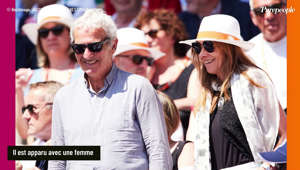 Roland-Garros 2023 : Séparé d'Estelle Denis, Raymond Domenech apparaît avec un drôle de look et bien accompagné