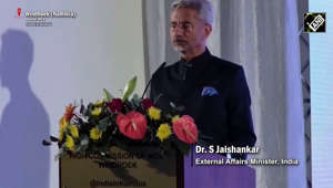 While interacting with Indian Community in Namibia’s Windhoek on June 4, External Affairs Minister Dr S Jaishankar spoke about the horrific Odisha train accident. He said that such a tragedy happened in India and world thought to stay by our side as lots of foreign ministers and other friends across the world reached out to me and PM Modi has also received a lot of messages. He said, “Lots of Foreign Ministers and other friends across the world have reached out to me, PM Modi has also received a lot of messages. This shows how much the world is united with India. Such a tragedy happened in India and world thought to stay by our side.”