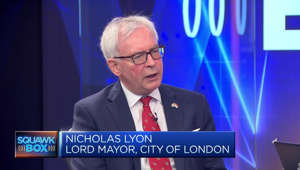 Lord Mayor of London discusses using pension funds to invest in growth companies