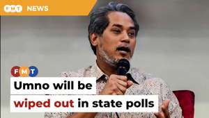 Former Umno Youth chief Khairy Jamaluddin predicts his former party will be wiped out in the upcoming state elections.Read More: https://www.freemalaysiatoday.com/category/nation/2023/06/05/umno-will-be-wiped-out-says-kj-after-sarcastic-invitation-to-agm/Laporan Lanjut: https://www.freemalaysiatoday.com/category/bahasa/tempatan/2023/06/05/prn-umno-bungkus-kata-kj/Free Malaysia Today is an independent, bi-lingual news portal with a focus on Malaysian current affairs. Subscribe to our channel - http://bit.ly/2Qo08ry ------------------------------------------------------------------------------------------------------------------------------------------------------Check us out at https://www.freemalaysiatoday.comFollow FMT on Facebook: http://bit.ly/2Rn6xEVFollow FMT on Dailymotion: https://bit.ly/2WGITHMFollow FMT on Twitter: http://bit.ly/2OCwH8a Follow FMT on Instagram: https://bit.ly/2OKJbc6Follow FMT on TikTok : https://bit.ly/3cpbWKKFollow FMT Telegram - https://bit.ly/2VUfOrvFollow FMT LinkedIn - https://bit.ly/3B1e8lNFollow FMT Lifestyle on Instagram: https://bit.ly/39dBDbe------------------------------------------------------------------------------------------------------------------------------------------------------Download FMT News App:Google Play – http://bit.ly/2YSuV46App Store – https://apple.co/2HNH7gZHuawei AppGallery - https://bit.ly/2D2OpNP#FMTNews #KhairyJamaluddin #HishamuddinHussein #Umno #ZahidHamidi #StatePolls