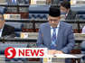 Deputy Dewan Rakyat Speaker Datuk Ramli Mohd Noh issued a warning to Hulu Langat MP Mohd Sany Hamzan for calling Arau MP Datuk Seri Shahidan Kasim “uncivilised” (tidak beradab) during the Oral Question and Answer session on Wednesday (June 7).Read more at https://shorturl.at/DERX8WATCH MORE: https://thestartv.com/c/newsSUBSCRIBE: https://cutt.ly/TheStarLIKE: https://fb.com/TheStarOnline