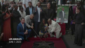 Tupac Shakur receives posthumous Walk of Fame star
