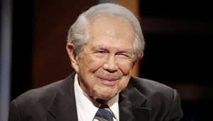 Pat Robertson, televangelist who mixed faith and politics, dies at 93