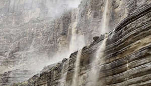 Heavy Rain Adds Waterfalls to Grand Canyon's Spectacle