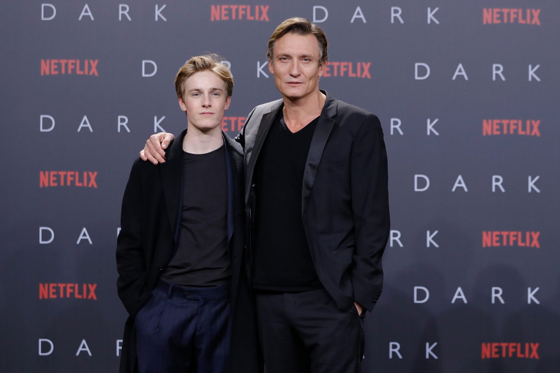 Louis Hofmann de Dark à melhor produção da Netflix em 2023