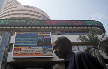 opening: Markets extend record run,