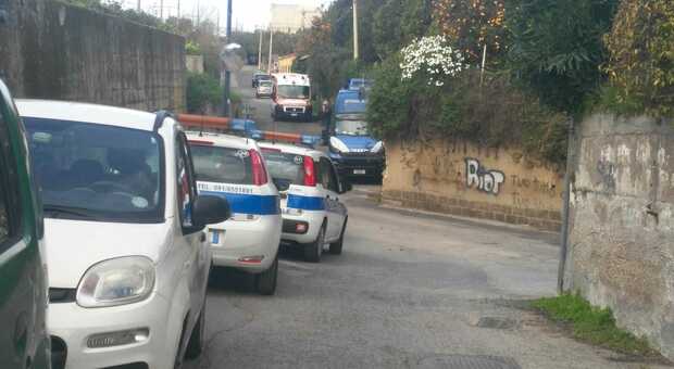 Napoli Tentano Il Furto Poi Fuggono A Piedi Arrestati Due Giovani