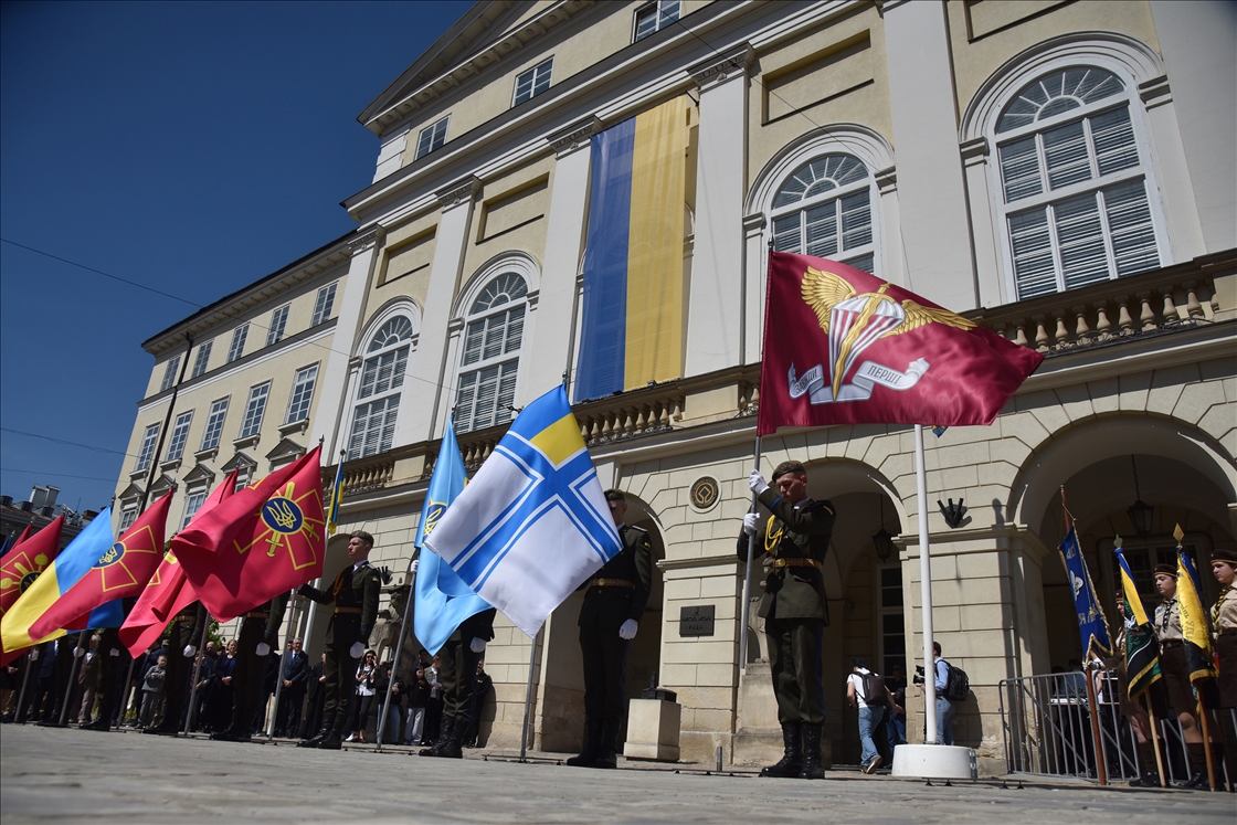 Lviv Rusya Ukrayna Sava N N G Lgesinde Y Ld N M N Kutlad