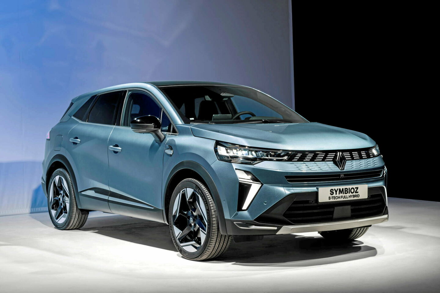 RENAULT SYMBIOZ RETROUVER LESPRIT DE LA R16