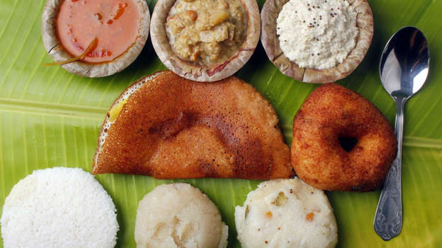 Tamil Nadu -- Dosa Vada with Sambhar