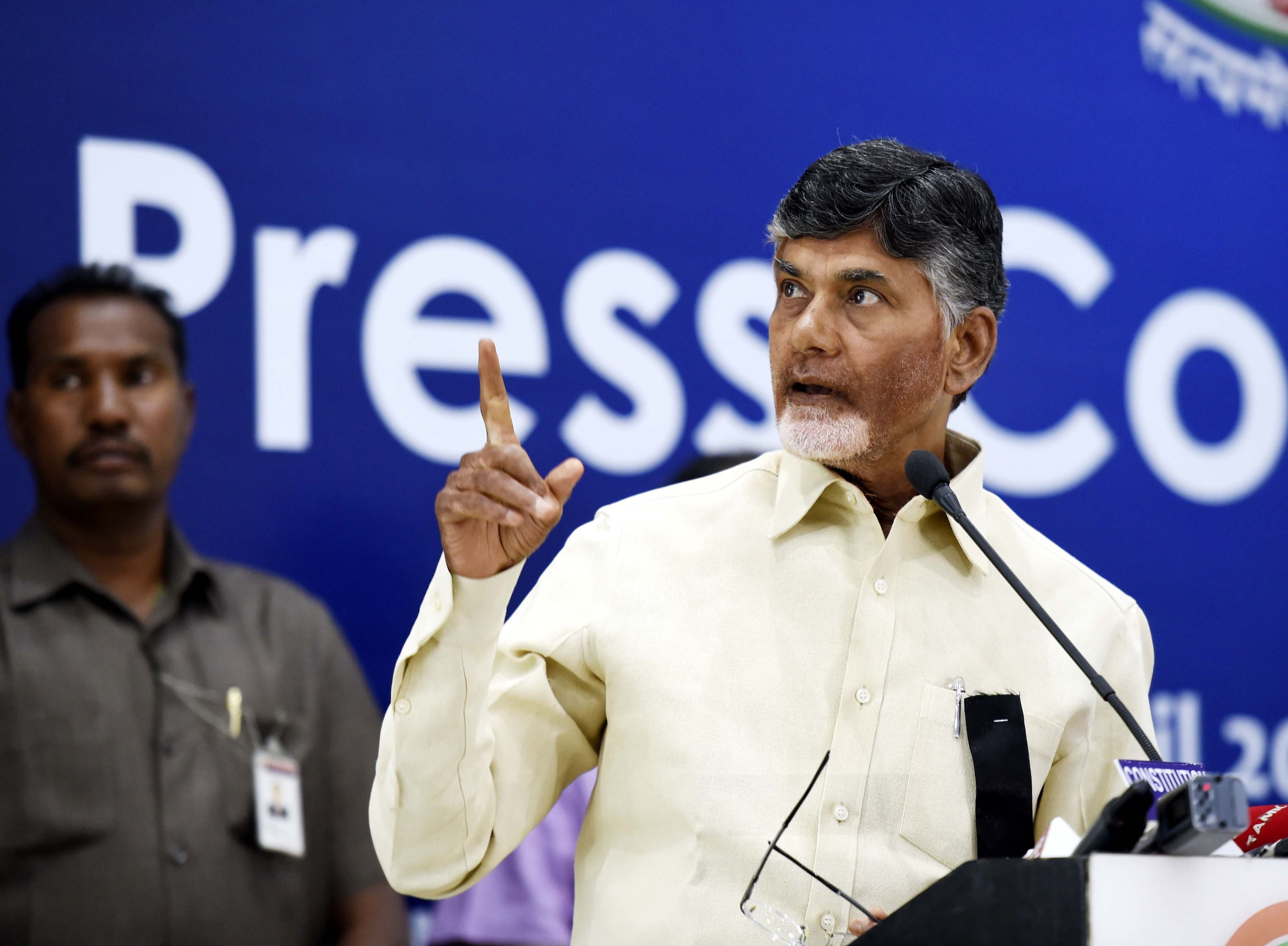 move no-trust motion against Centre