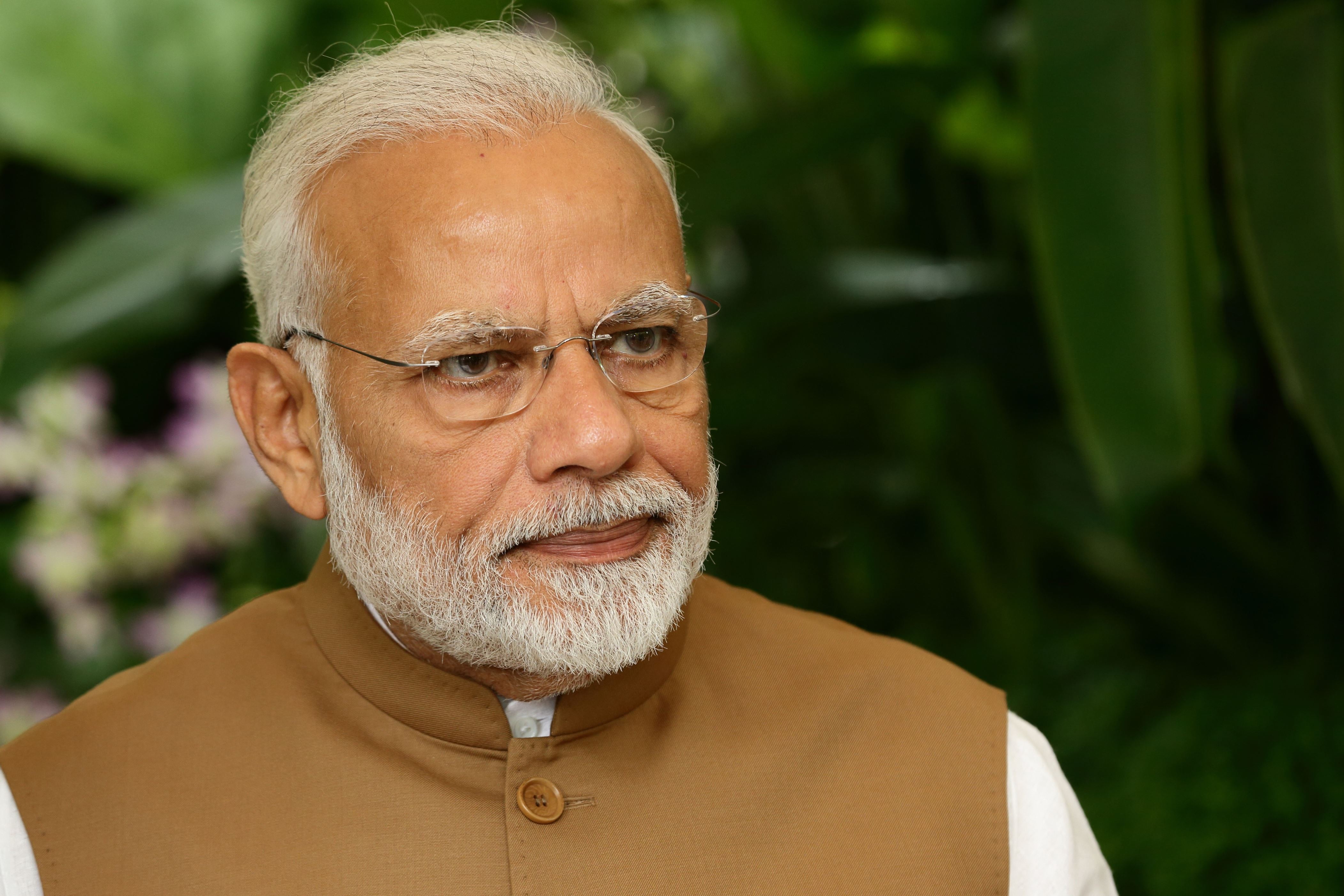 Modi loses 300K Twitter followers