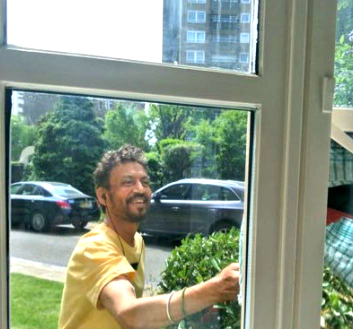 Irrfan Khan's post-treatment goes viral