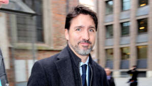 Canada’s Prime Minister Justin Trudeau, known for his talent inside and out politics, was born on December 25, 1971. Fun fact: His brother Alexandre was born on Christmas Day too, but two years later, in 1973.