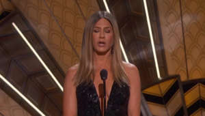 Jennifer Aniston pays tribute to Bill Paxton