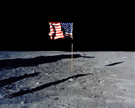 30Th Anniversary Of Apollo 11 Landing o­n The Moon(15 Of 20): The Flag Of The United States Stands Alone o­n The Surface Of The Moon. (Photo By Nasa/Getty Images)