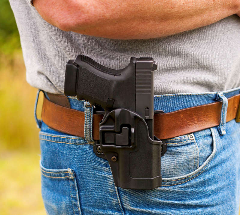 U.S. appeals court upholds right to carry gun in public AAfcuGL