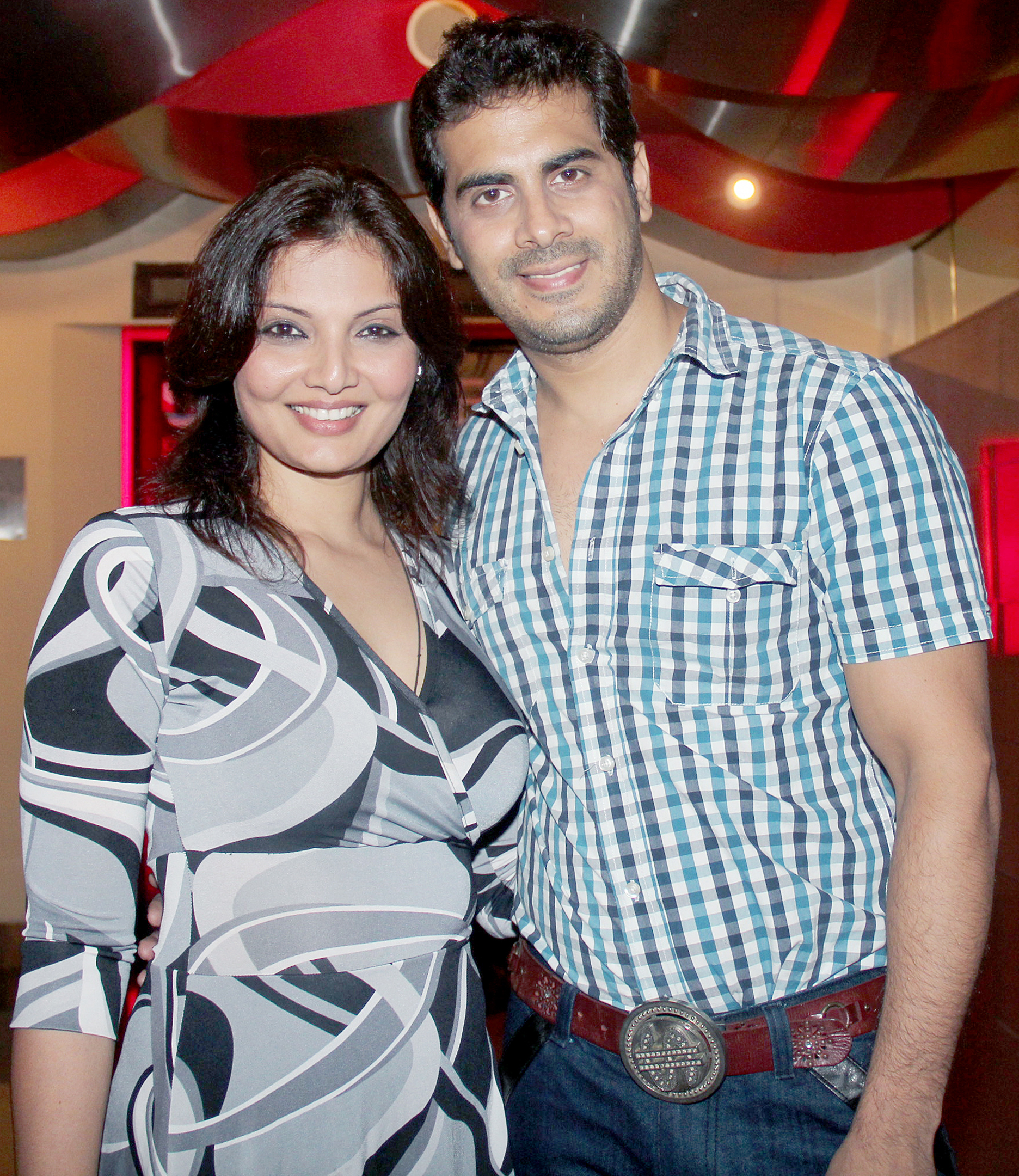 star Deepshikha Nagpal files abuse