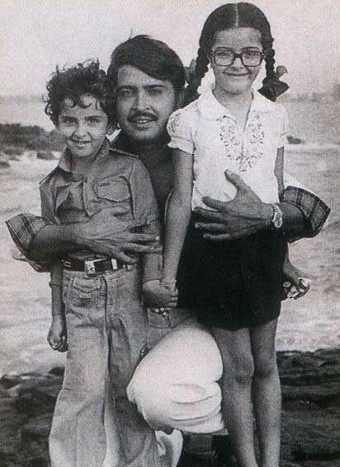 Week: Childhood photos Bollywood stars