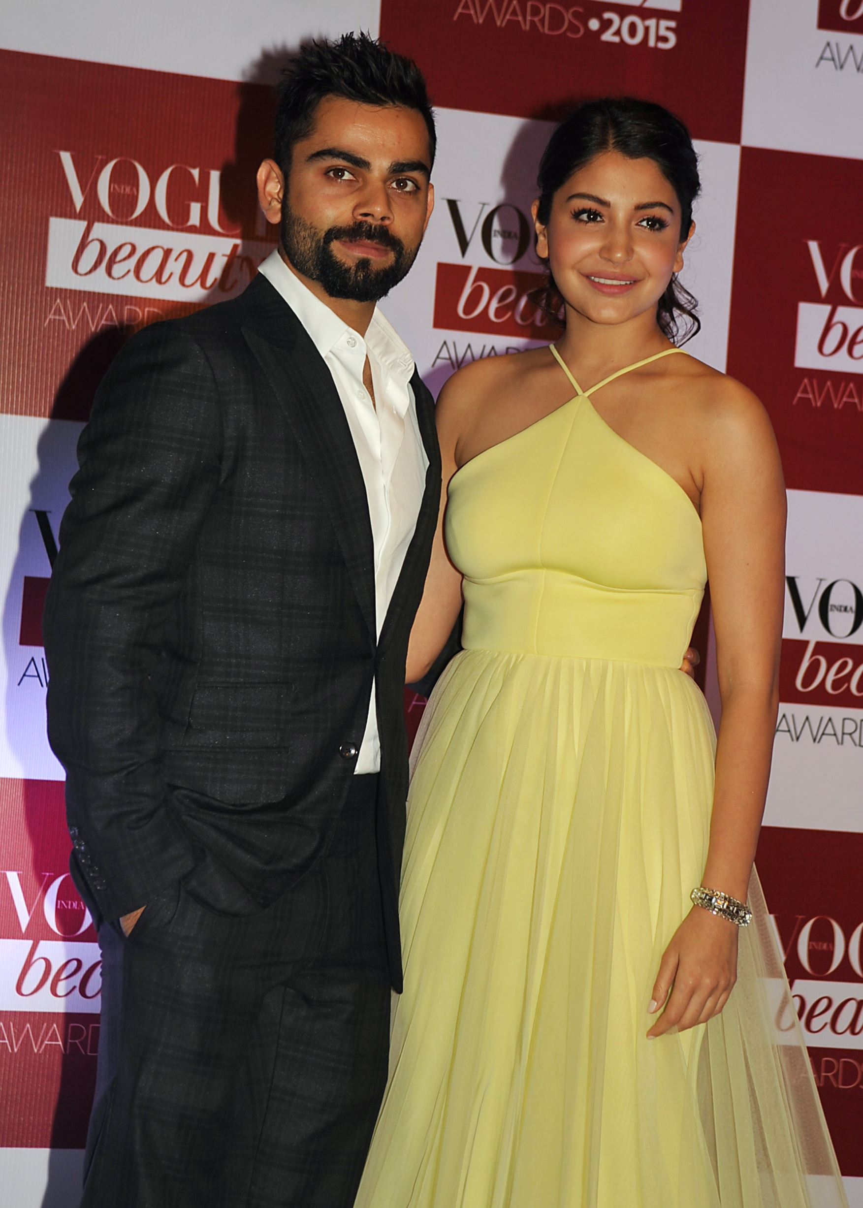 Anushka congratulates ex-beau Virat Kohli