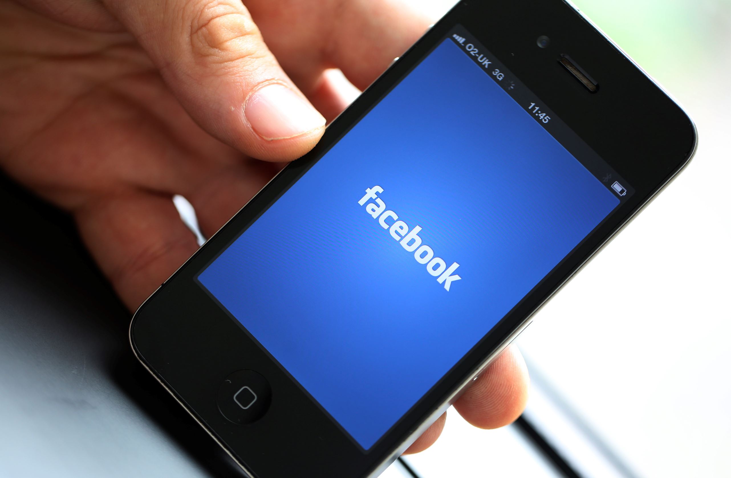 delete your Facebook Twitter posts