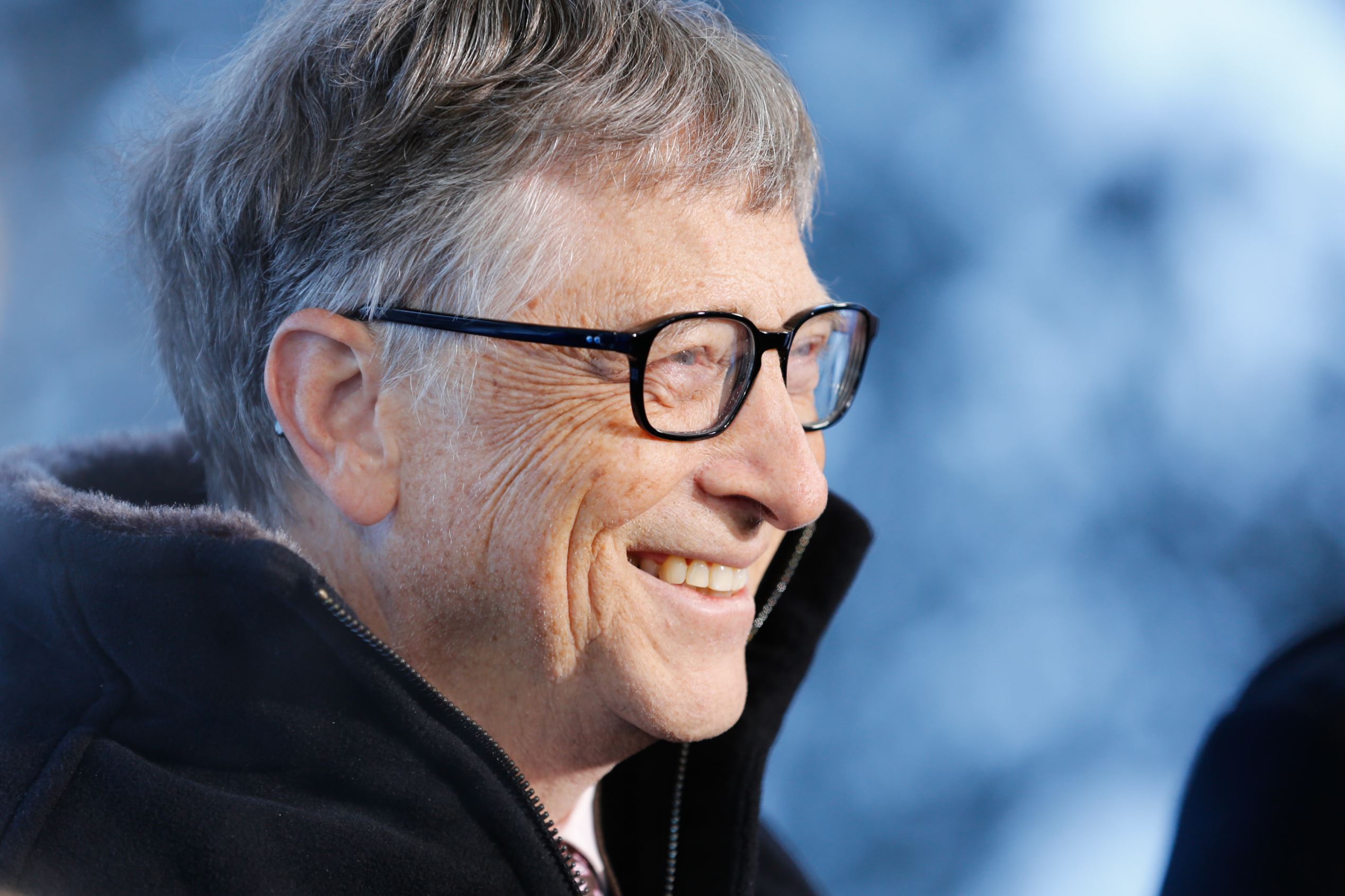 Gates back world's richest