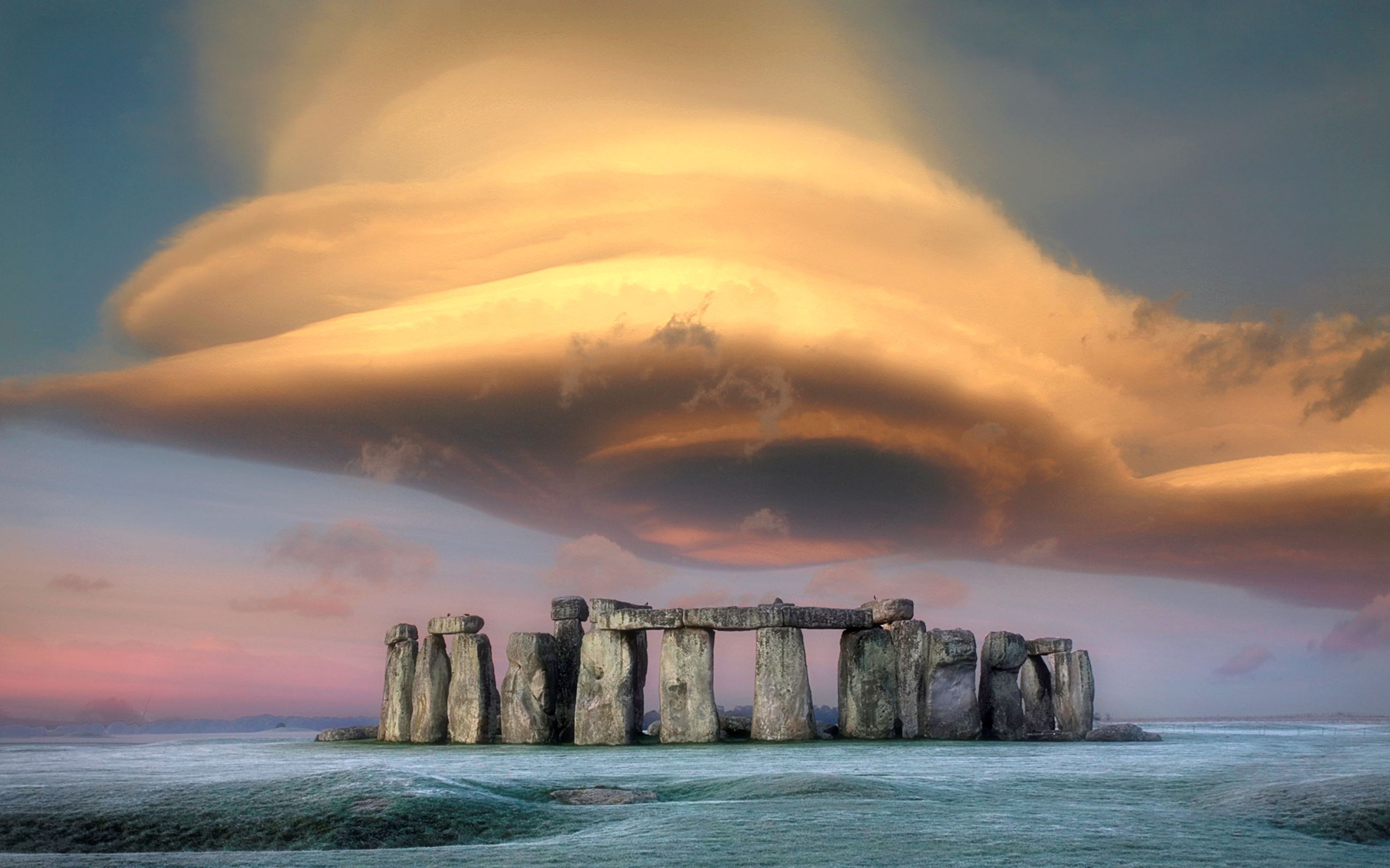 Want meet aliens? These spots