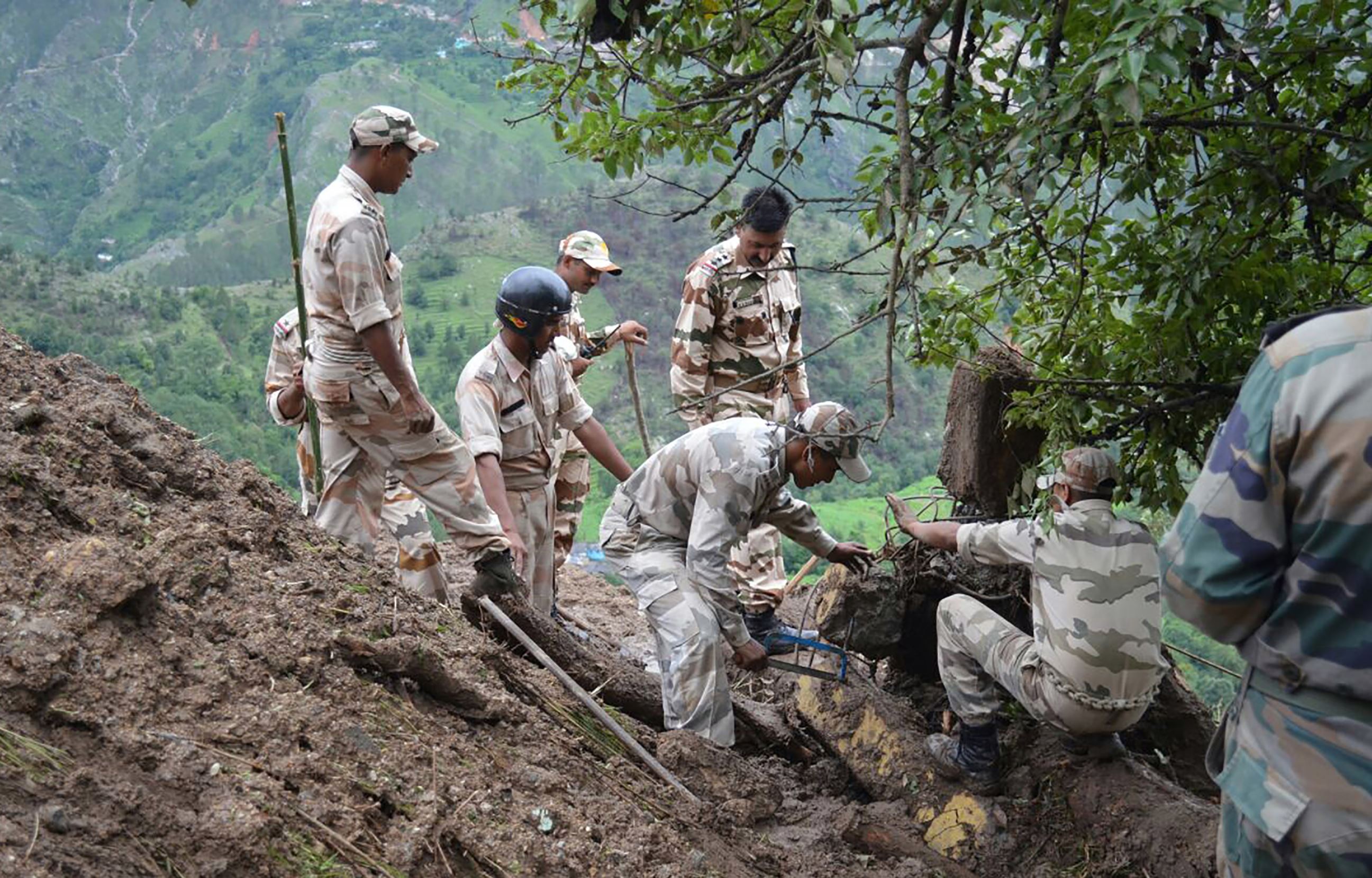 grenade attacks forces after Kashmir
