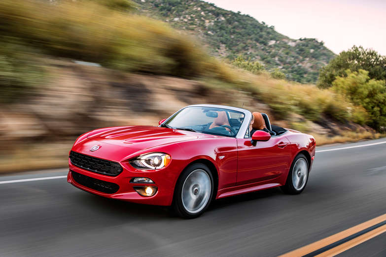 2017 Fiat 124 Spider - MotorTrend