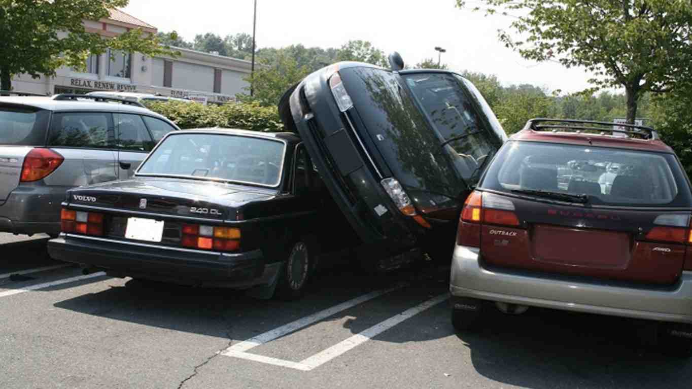 Slide 11 of 21: <p>There’s space between the two cars. I’m telling you, there’s space between the two cars. Get out on my side.</p>