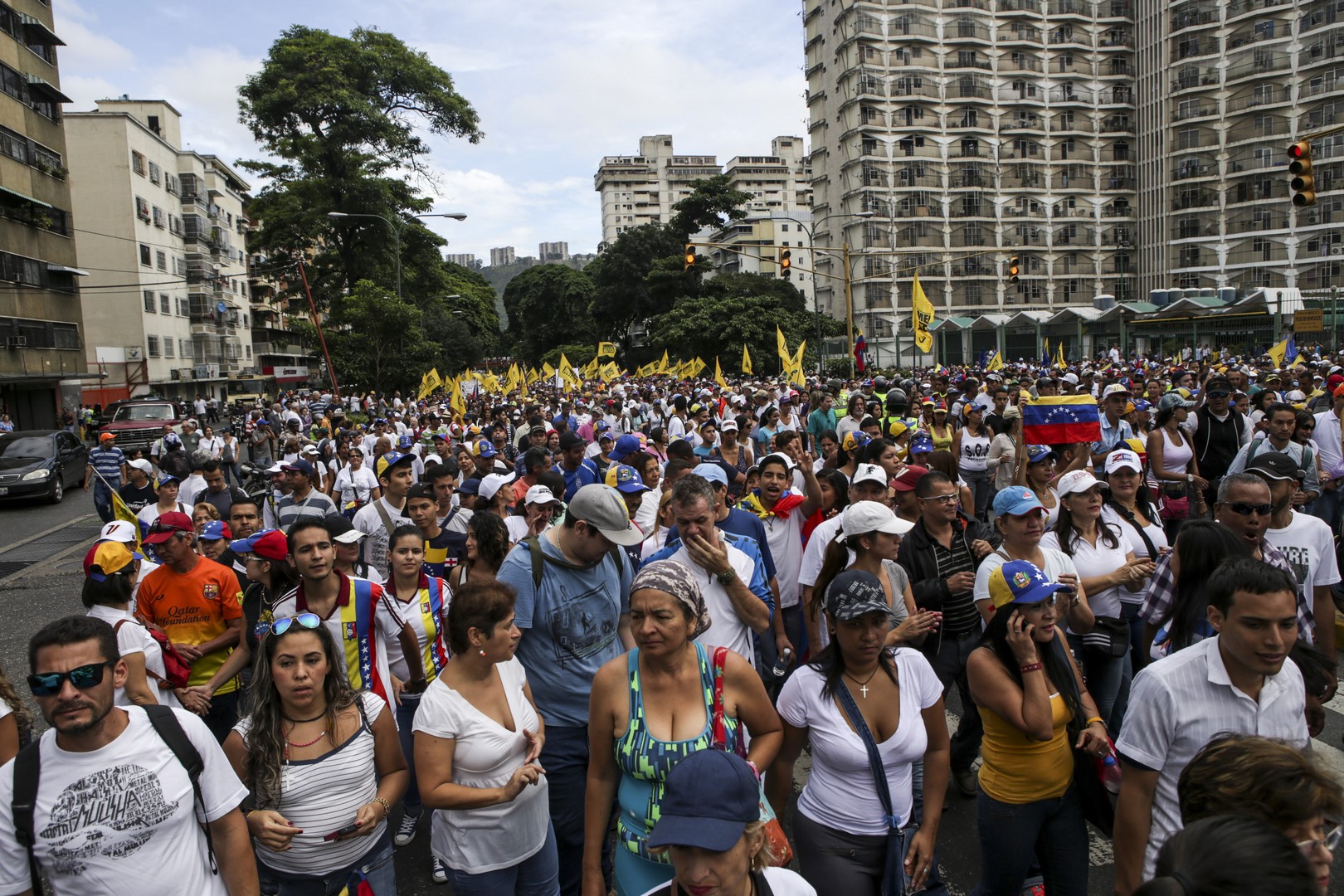 Personas de todo el país asisten a la Toma de Caracas
