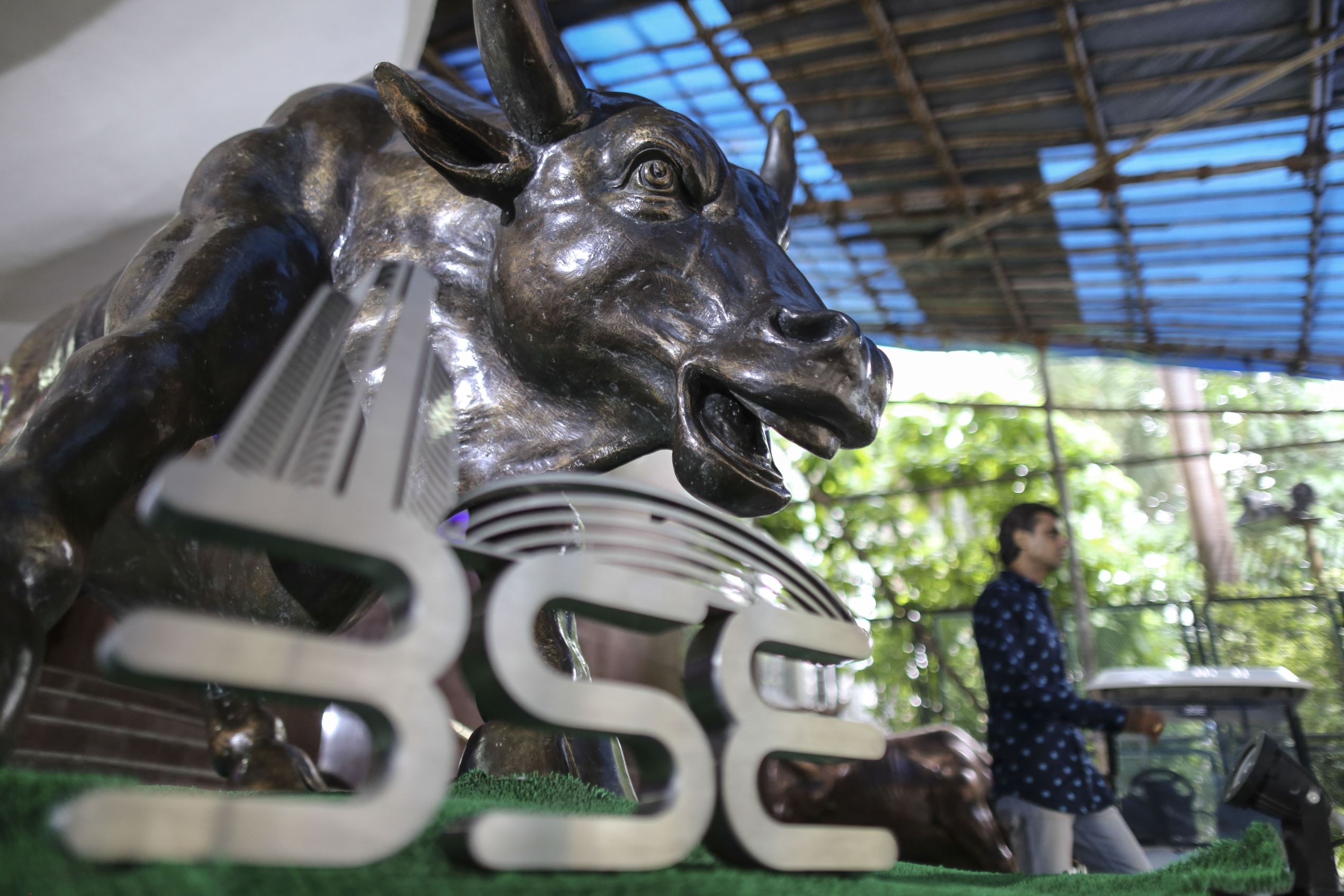 Markets continue record-breaking