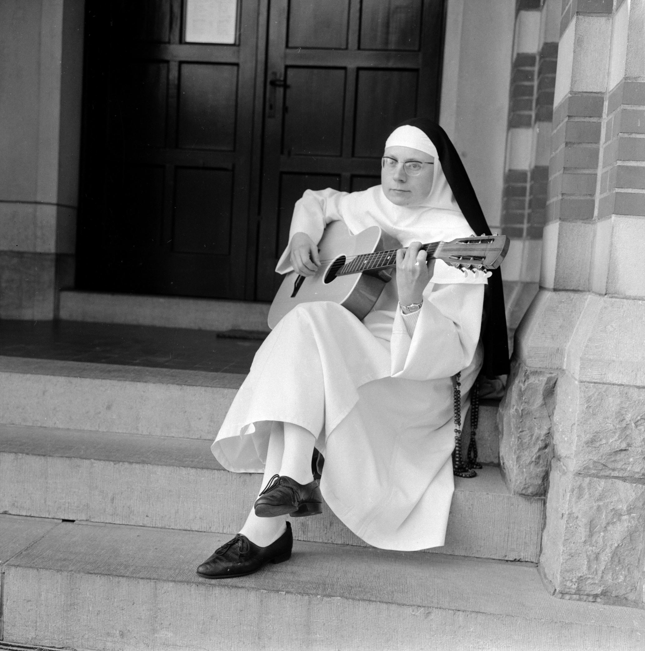 Pictured on steps of convent December 1963 A.k.a. Sister Luc Dominique Sister Sourine Jeanine Deckers Soeur Sourire Sister Smile
