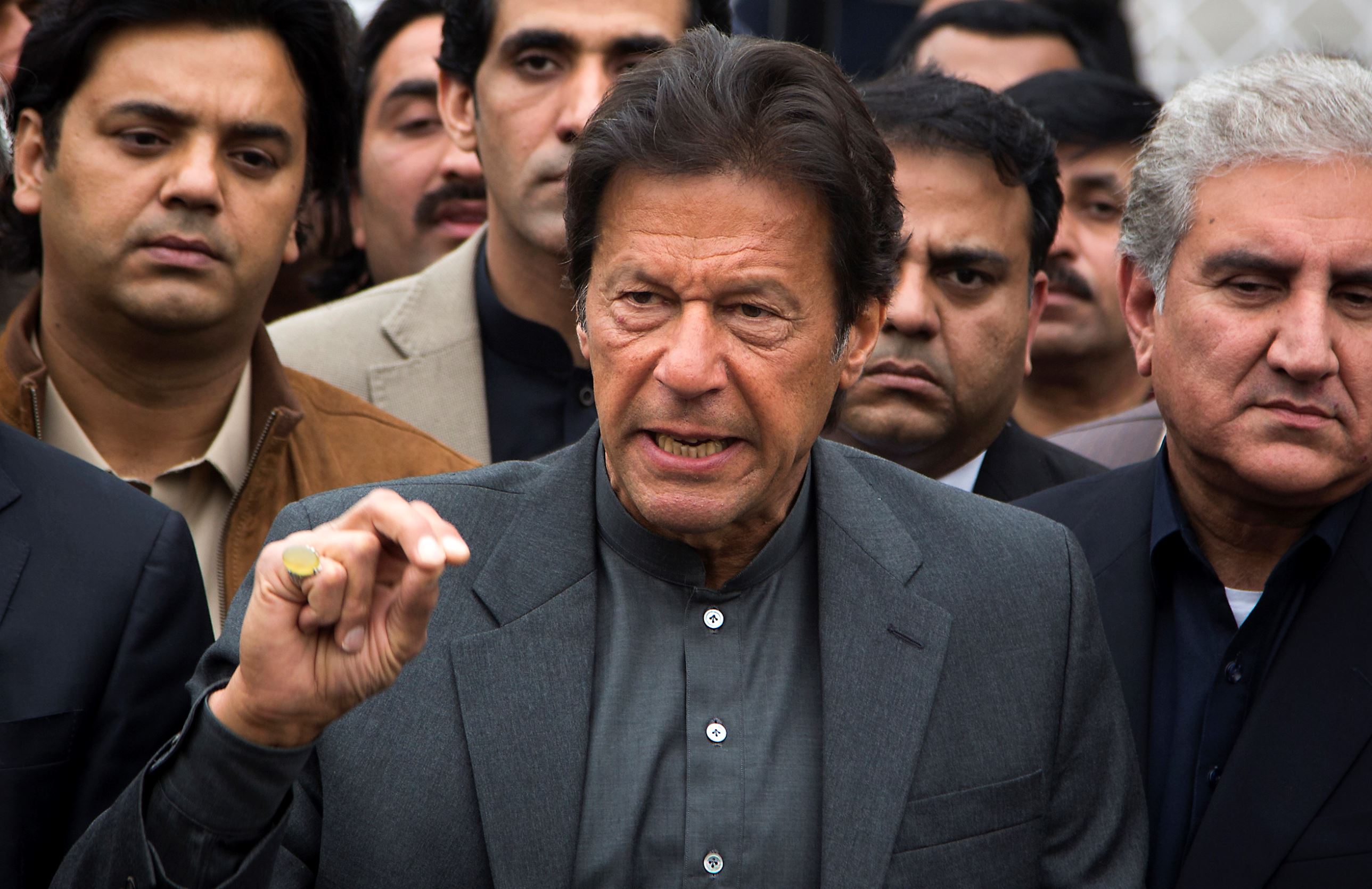 ‘Imran sent indecent SMSes’