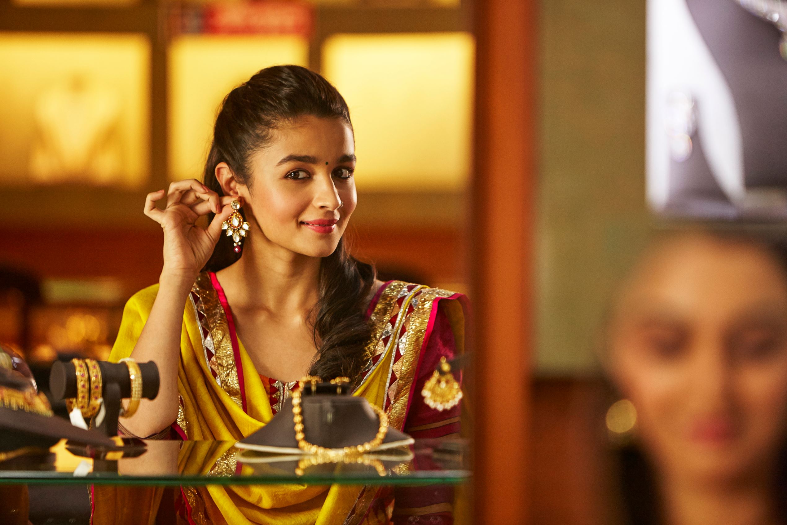 Badrinath Dulhania reviews