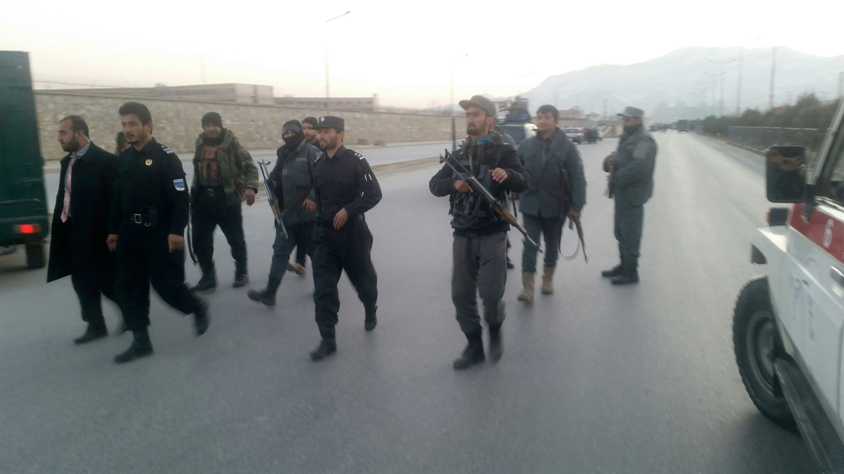 Kabul blast kills least wounds