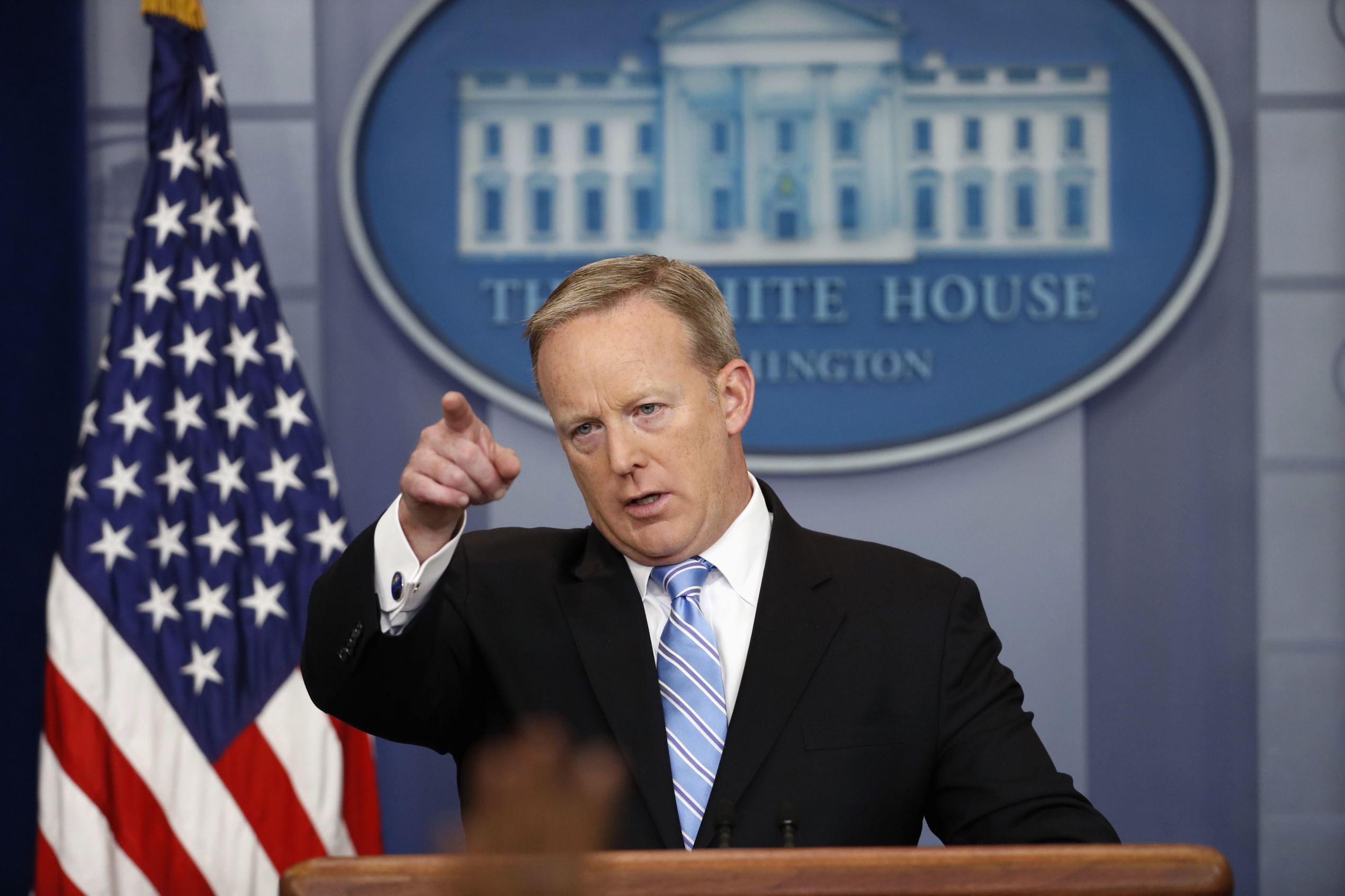 Sean Spicer reportedly being courted