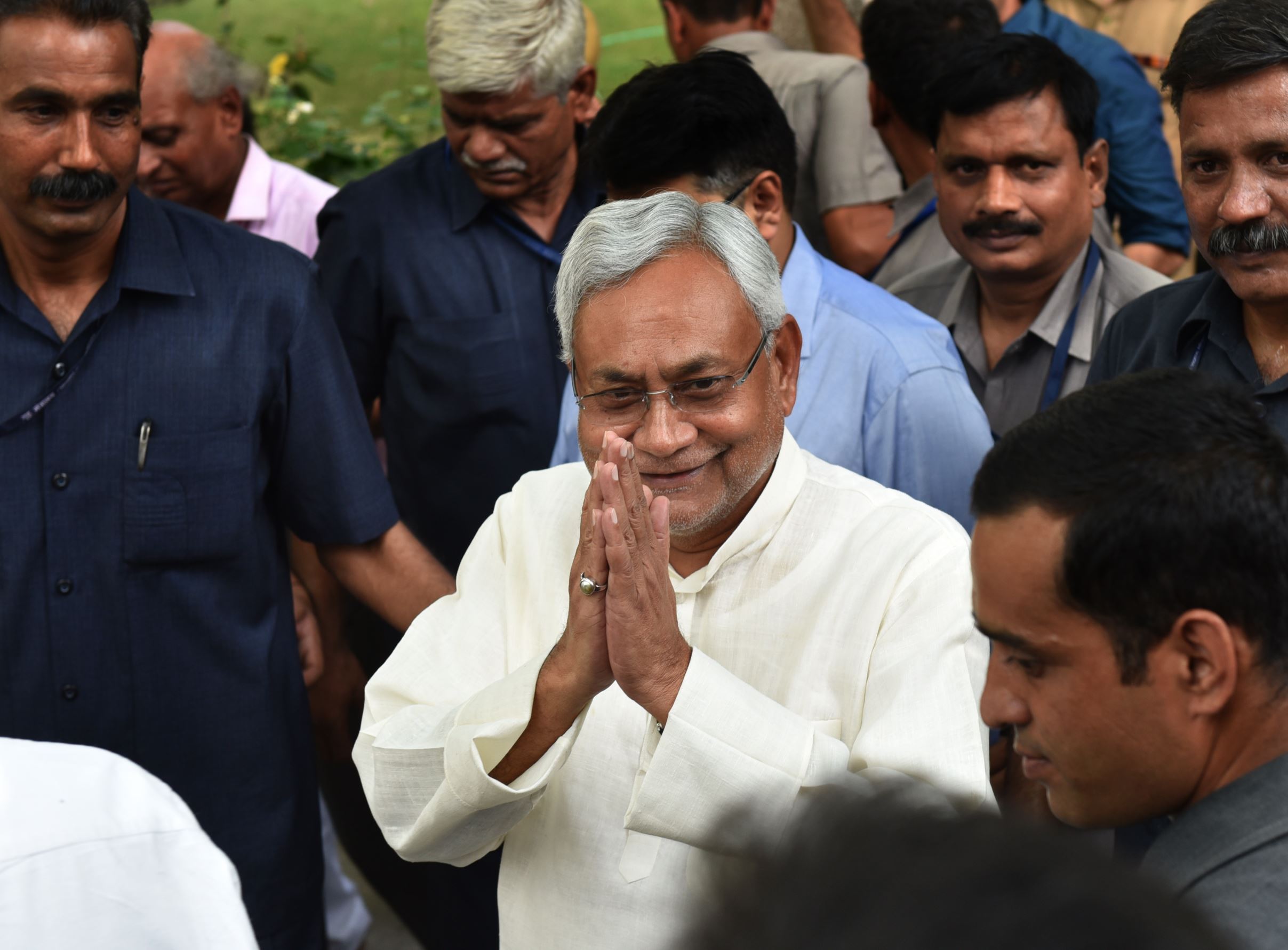 Nitish expand cabinet today