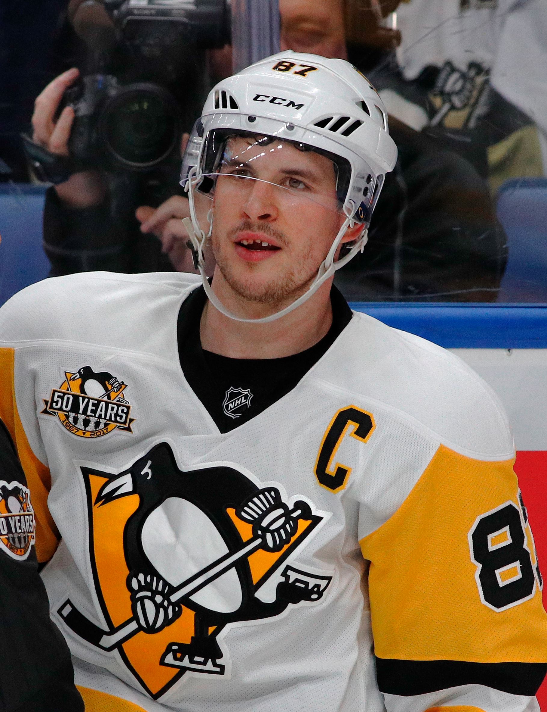 Crosby bring home **va Scotia